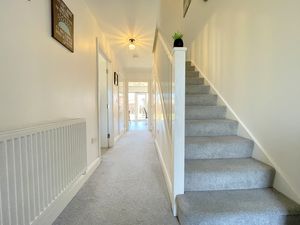 Mannings Road- click for photo gallery